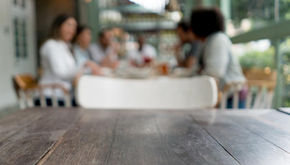 empty chair and table at a restaurant